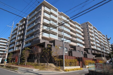 ｸﾞﾗﾝﾛｼﾞｭﾏﾝ豊中少路C街区(406)外観写真