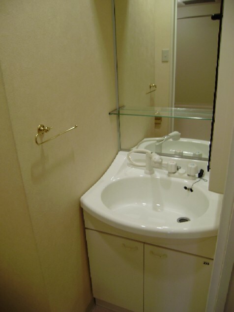 物件内観写真11　(洗面)