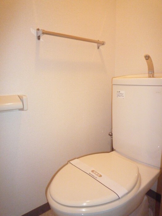 物件内観写真12　(トイレ)