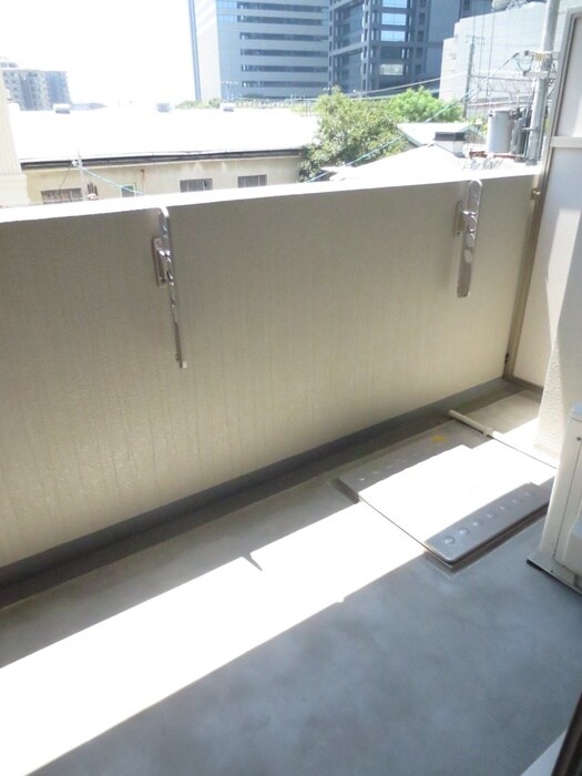 物件内観写真16　(ベランダ・バルコニー)