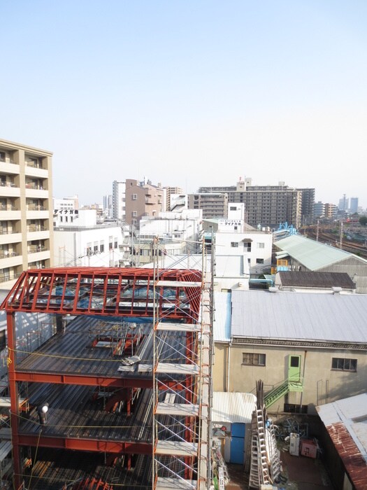 物件内観写真16　(室内からの展望)