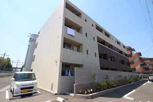 プレシオン外観写真