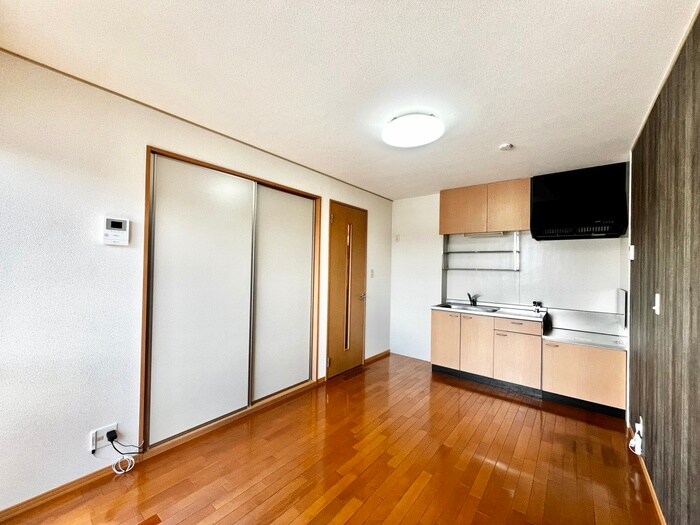 物件内観写真5　(居室)