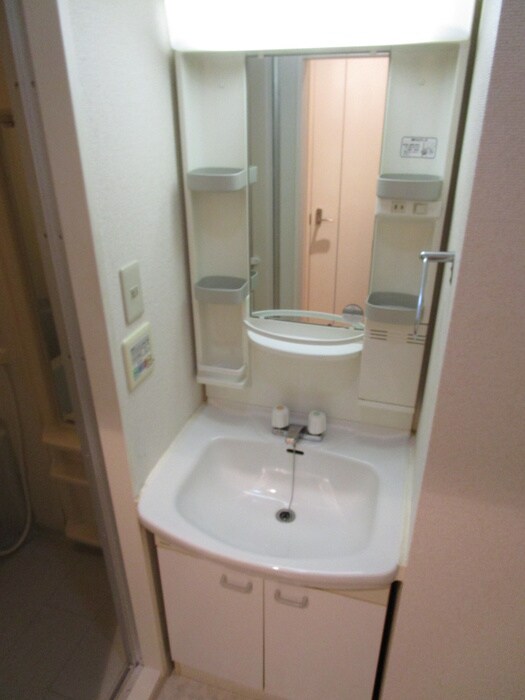 物件内観写真12　(洗面)