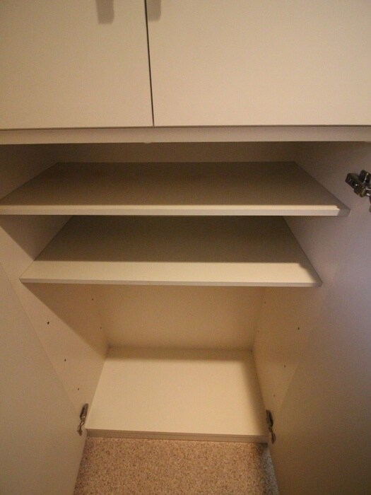 物件内観写真8　(靴箱)