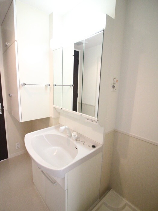 物件内観写真16　(洗面)