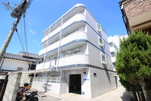 エクラ太秦外観写真