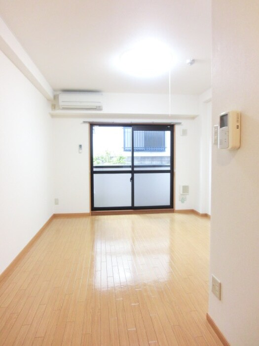 物件内観写真13　(居室)