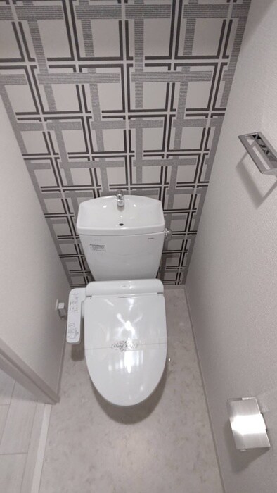 物件内観写真9　(トイレ)