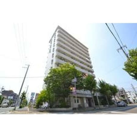 シロハイヌ名神町外観写真