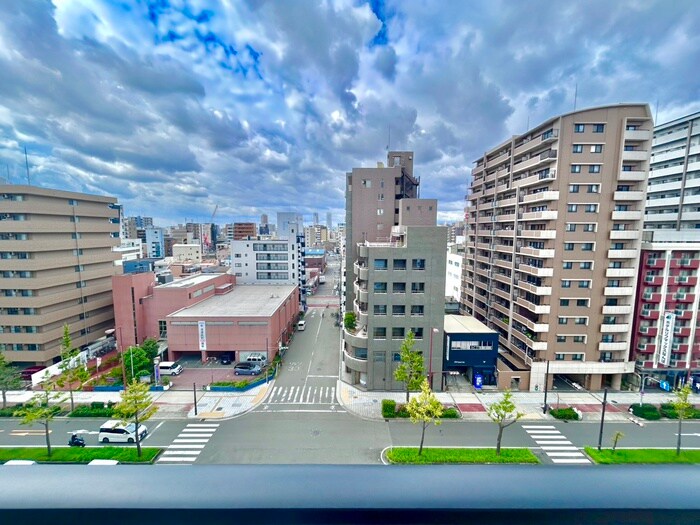 物件内観写真16　(室内からの展望)