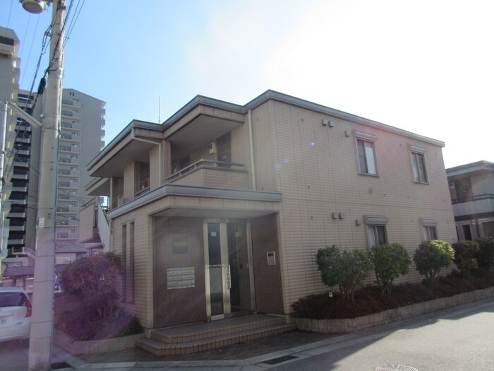 物件外観写真5　(駐輪場)