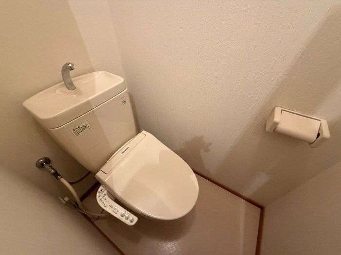 物件内観写真13　(トイレ)