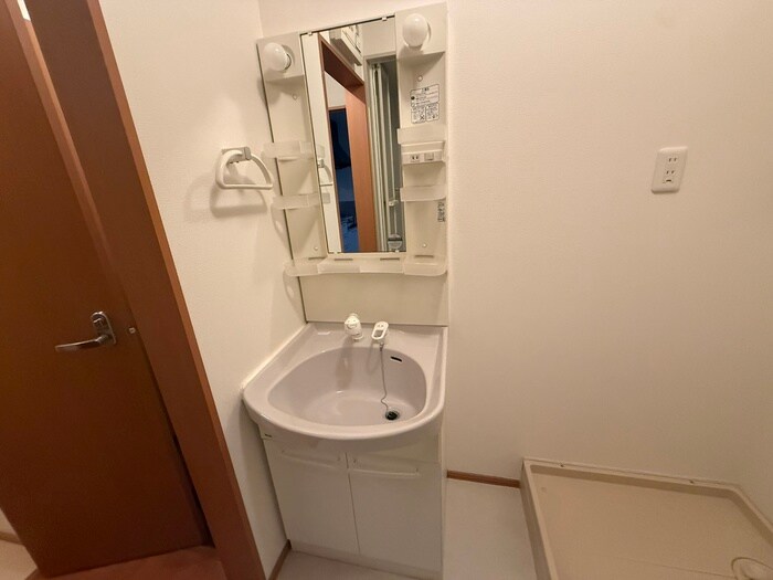 物件内観写真14　(洗面)