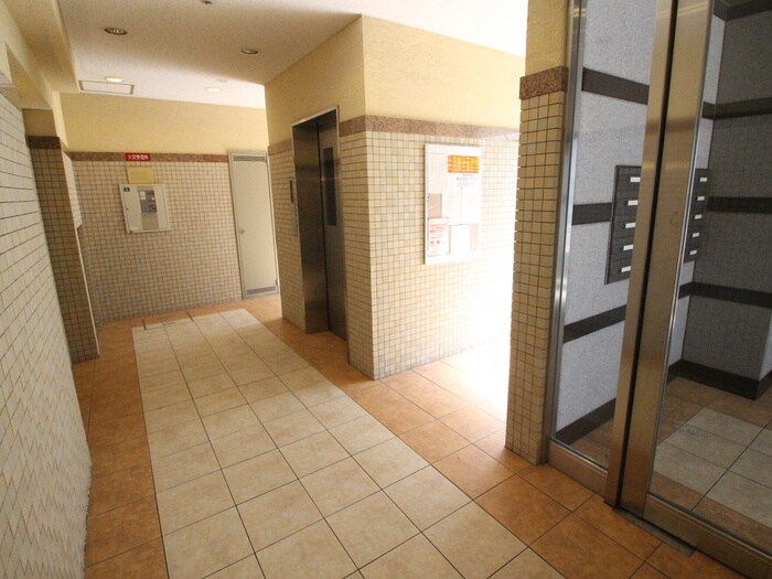 アルビオン西梅田の駐輪場