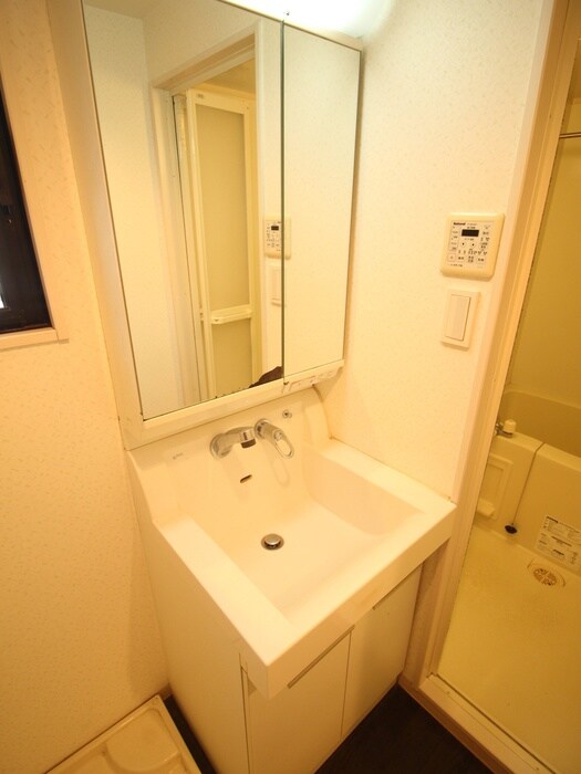 物件内観写真16　(洗面)