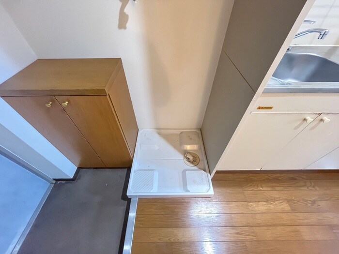 物件内観写真20　(洗濯機置場)