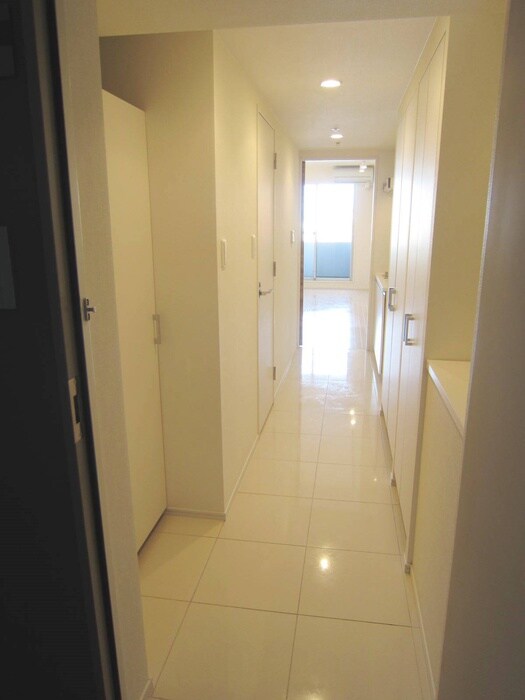 物件内観写真18　(廊下)