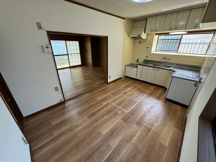 物件内観写真5　(居室)