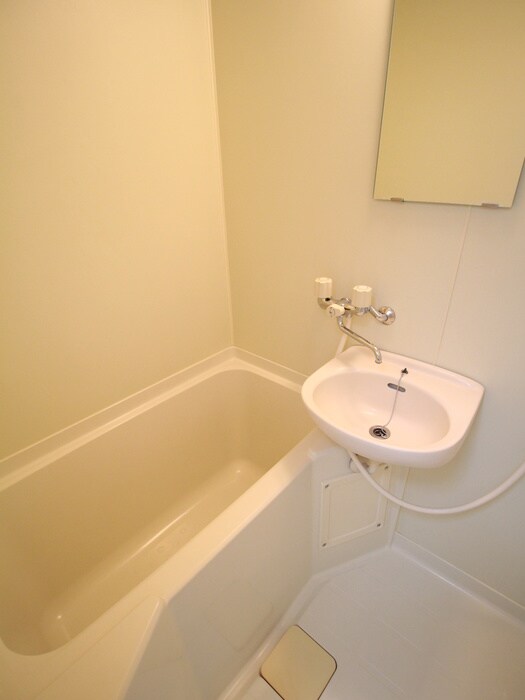 物件内観写真8　(バス／シャワールーム等)