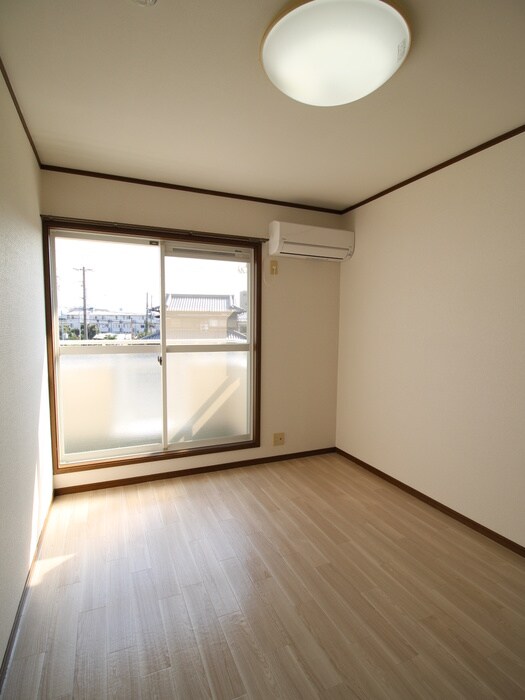 物件内観写真20　(居室)