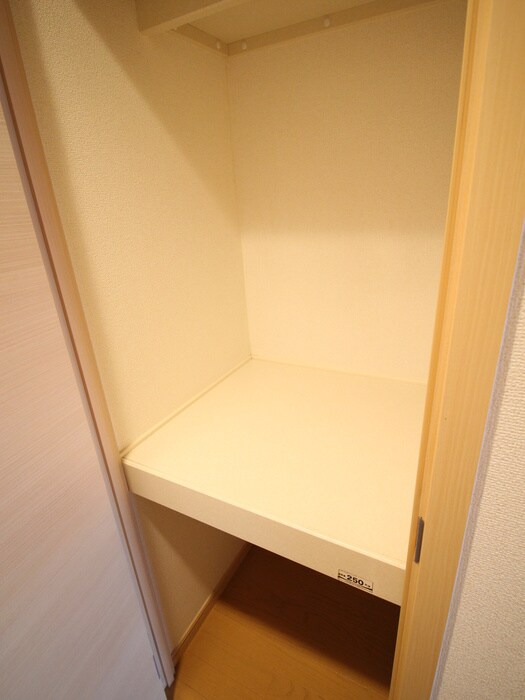 物件内観写真9　(収納)
