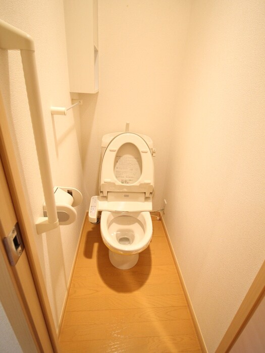 物件内観写真10　(トイレ)