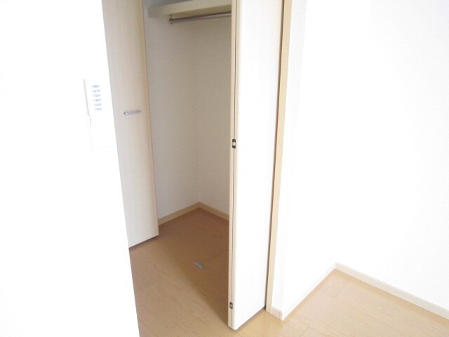 物件内観写真14　(収納)