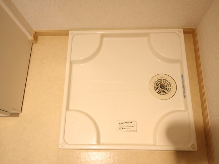 物件内観写真19　(洗濯機置場)