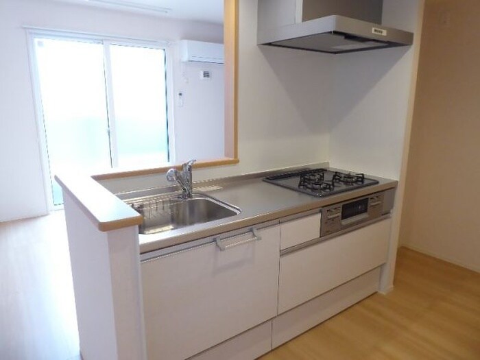 物件内観写真3　(キッチン)