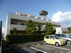 ロイヤルハイツ河合外観写真