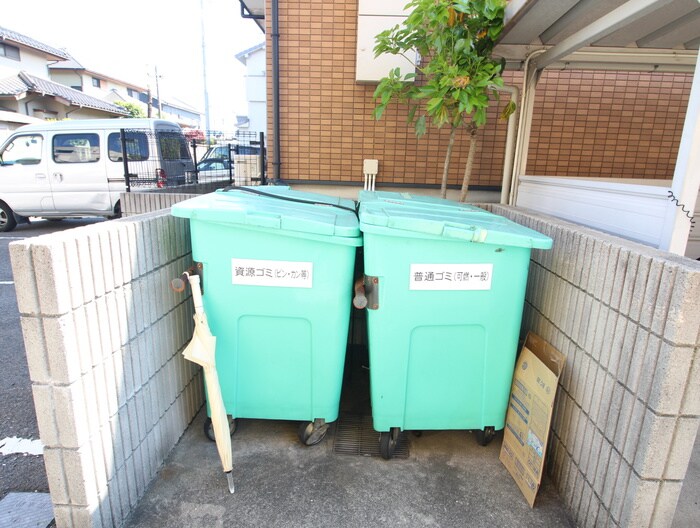 物件外観写真6　(建物設備)
