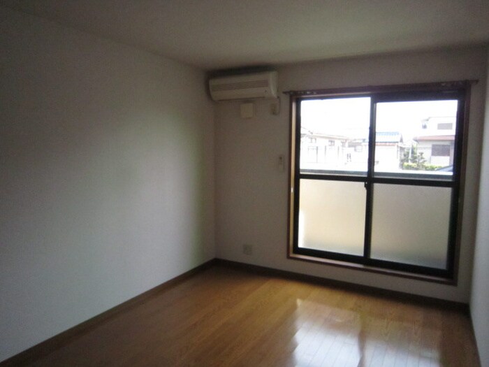 物件内観写真12　(居室)