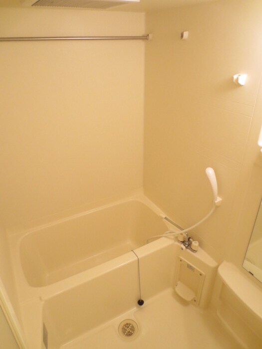 物件内観写真8　(バス／シャワールーム等)