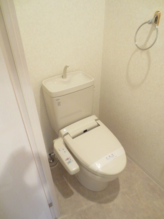 物件内観写真10　(トイレ)