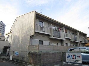 栄ハイツ外観写真