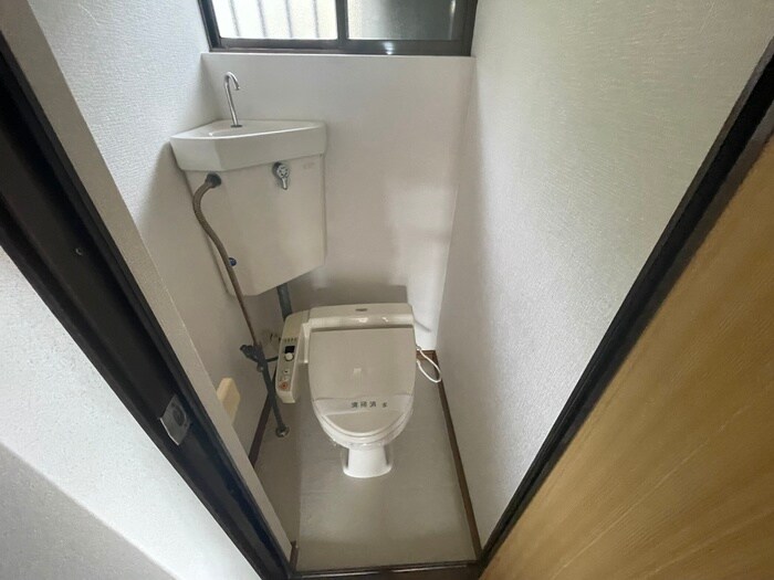 物件内観写真13　(トイレ)