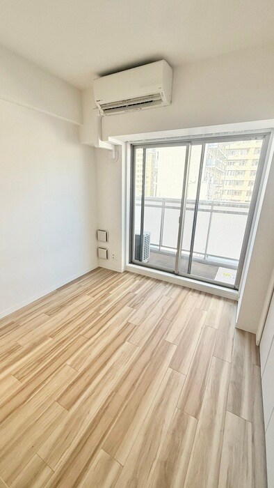 物件内観写真2　(居室)