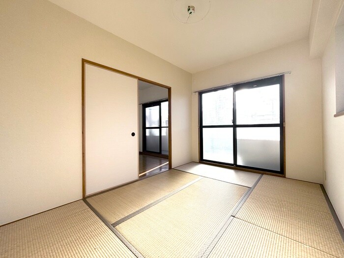 物件内観写真12　(居室)