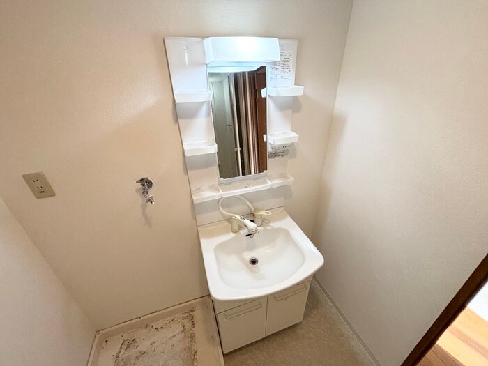 物件内観写真16　(洗面)