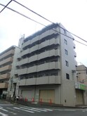 メゾンルミネ