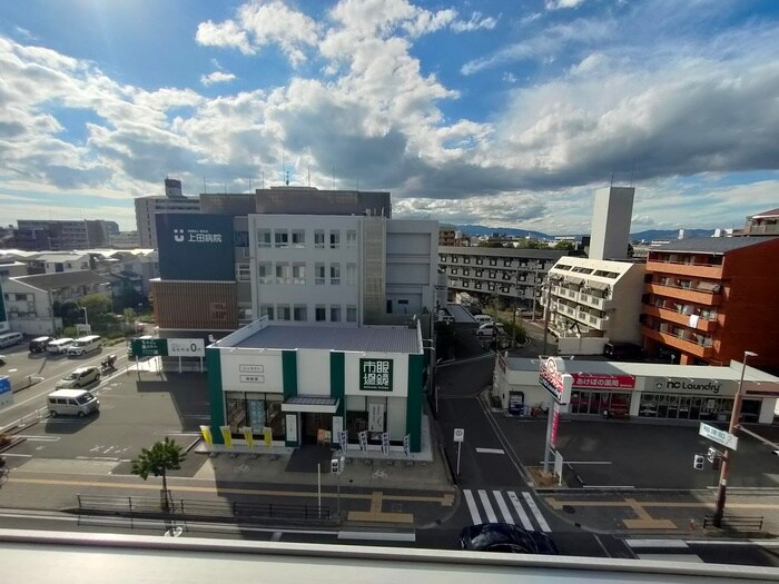 物件内観写真22　(室内からの展望)