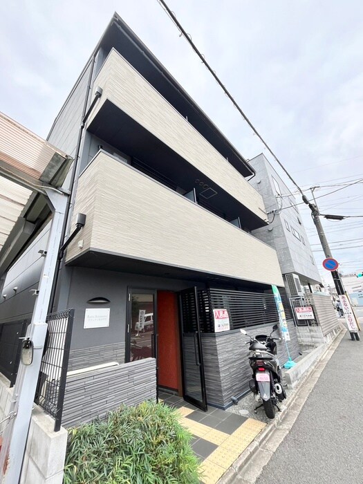 物件外観写真2　(外観写真)