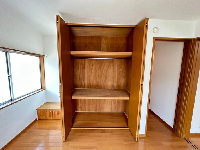 物件内観写真10　(収納)