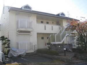 アルカディア真上台Ｂ棟外観写真