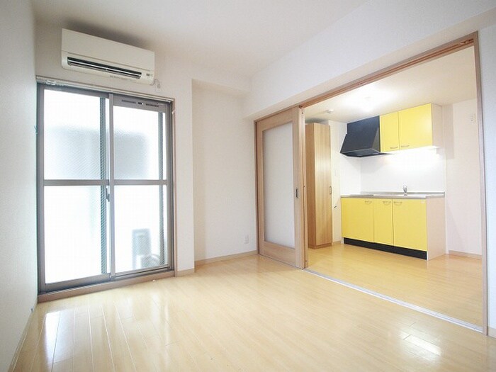 物件内観写真7　(居室)