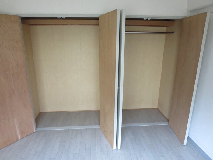 物件内観写真15　(収納)