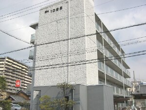 ＥＭ１０２２外観写真