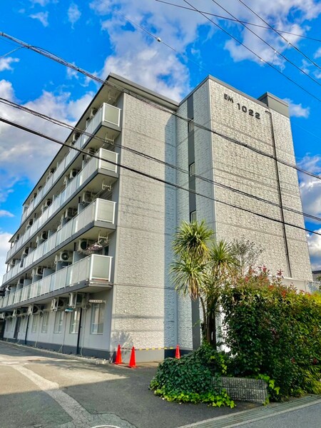 ＥＭ１０２２外観写真