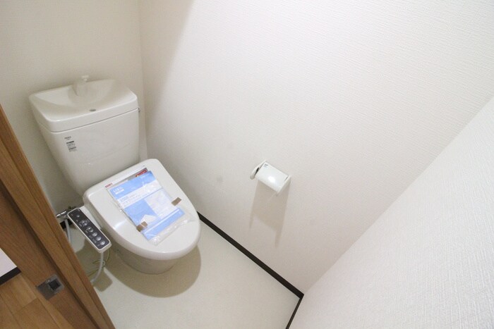 物件内観写真12　(トイレ)